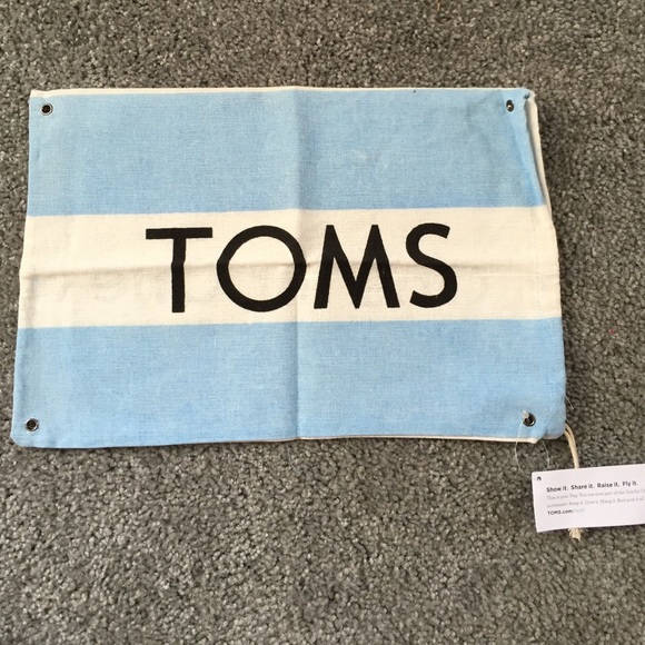 TOMS drawstring bag/flag