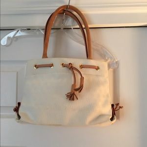 Dooney and Bourke white handbag