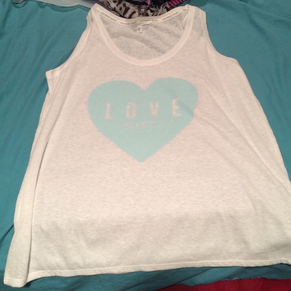 Vs tank