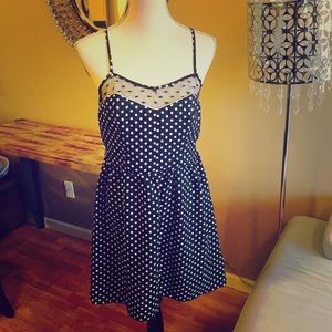 Dress- 50's inspired NWOT