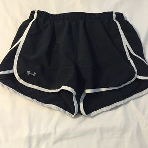 Under Armour heat gear athletic shorts