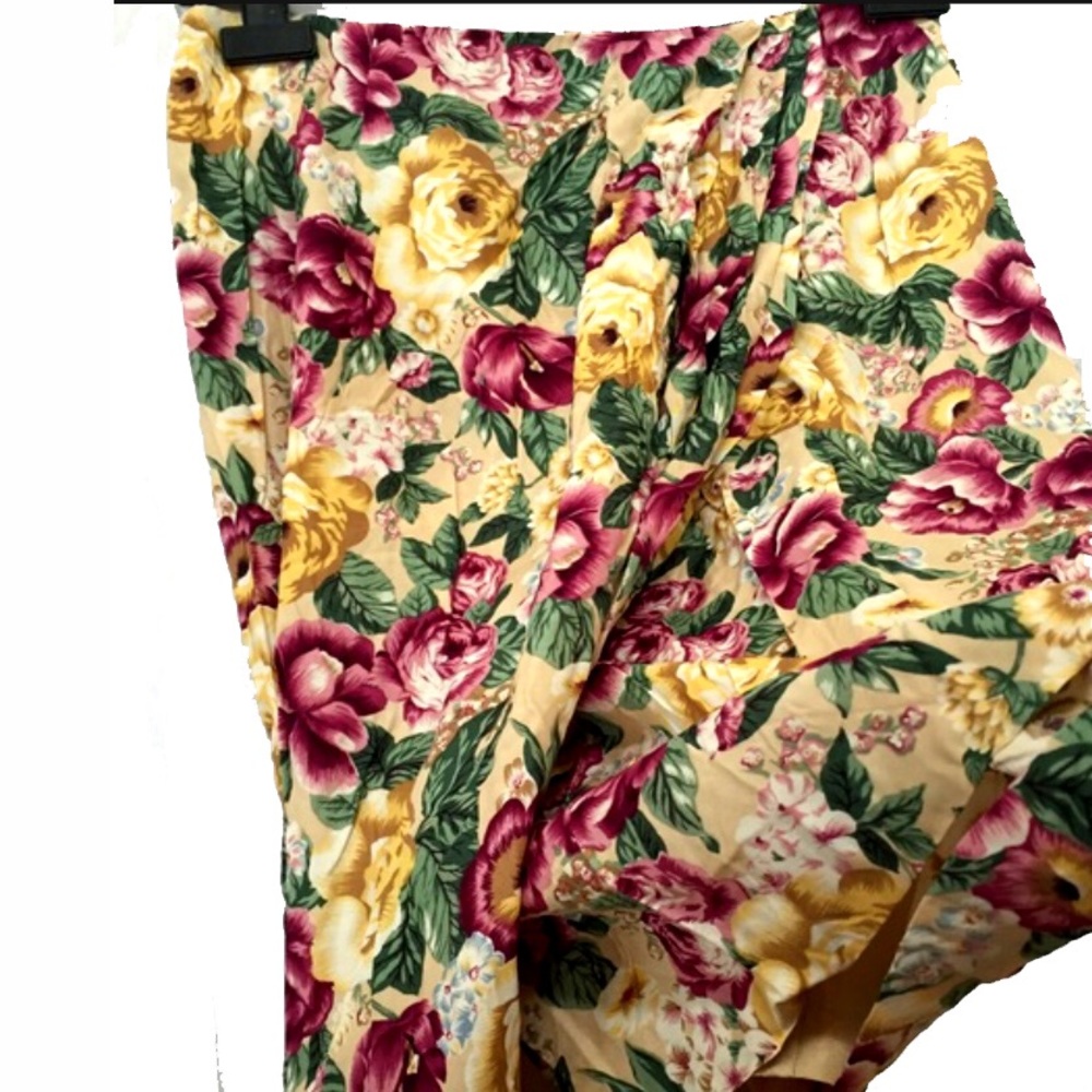 Mock wrap floral skirt lined