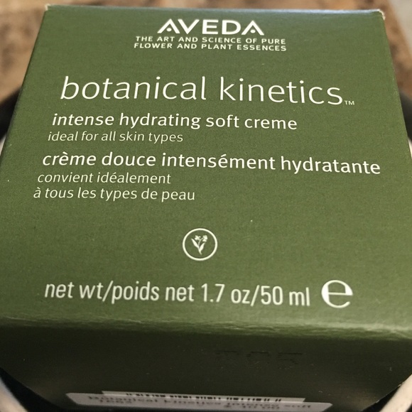 Aveda botanical Kinetics Intense Hydrating