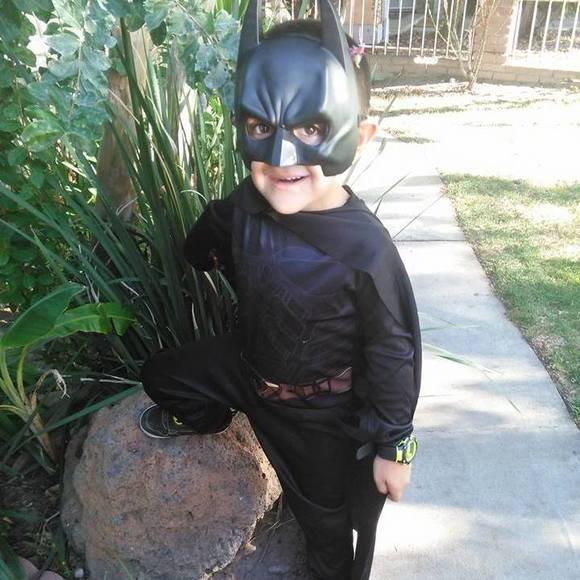 Meet your Posher, Cuevas - Picture 1 of 1