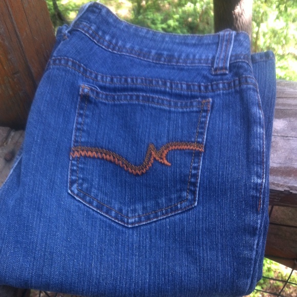 So jeans size 9