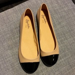 Seychelles nude and black cap toe flats
