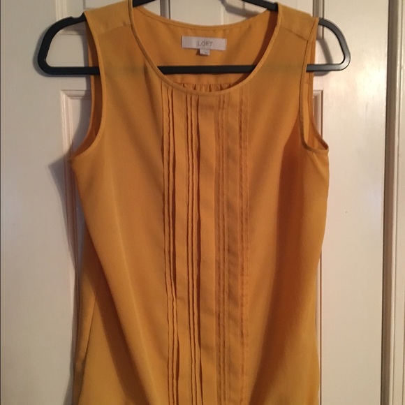 Mustard yellow Loft top