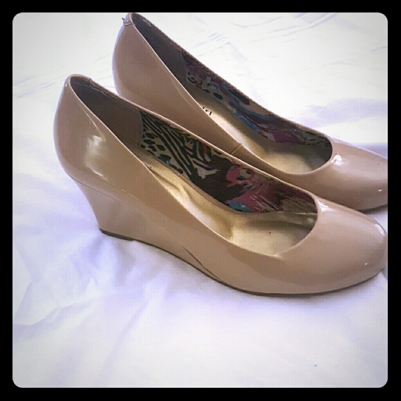 MADDEN GIRL Wedge heels