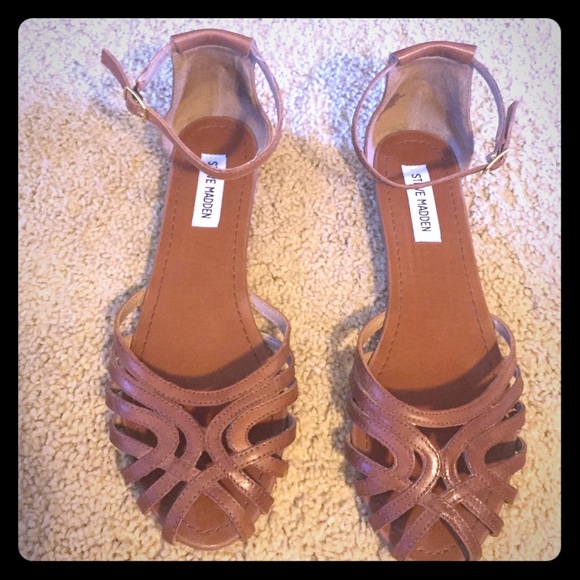 Steve Madden brown leather sandals--worn once!