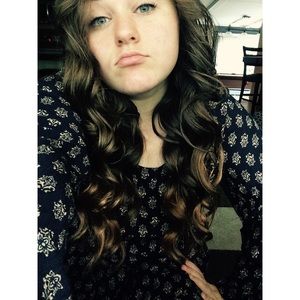 Meet your Posher, Kelli