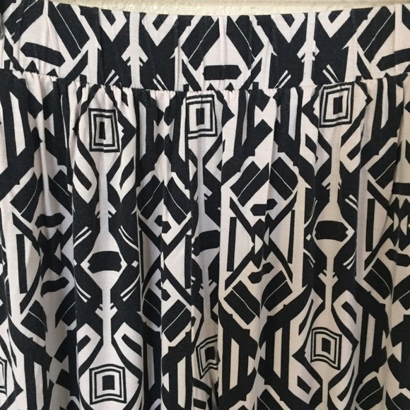 MC Hammer Parachute Pants/ Harem pants - Picture 2 of 2