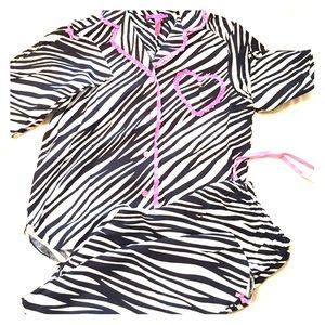 Betsey johnson pajamas