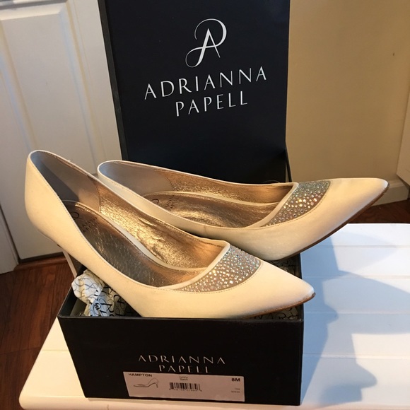 Adrianna Papell sparkly satin pumps