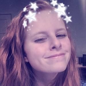 Meet your Posher, Lydia