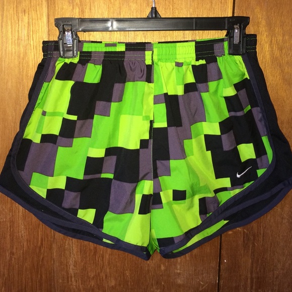 Nike tempo running shorts