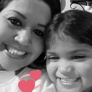 Meet your Posher, Perla