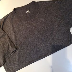 Nike athletic t shirt
