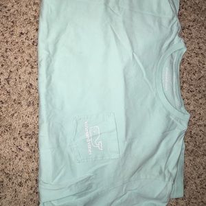 Vineyard vines tshirt