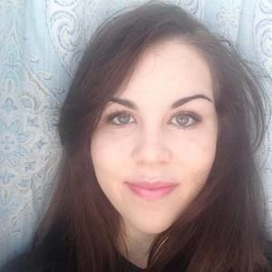 Meet your Posher, Ariana