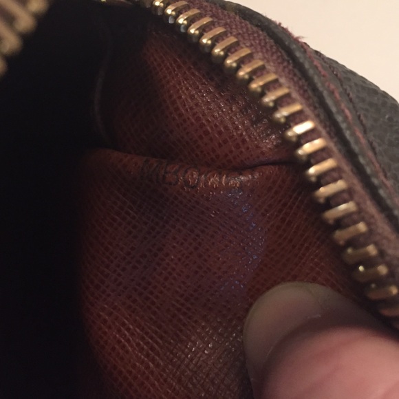 Purse - Picture 4 of 4