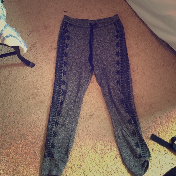 Grey patterned joggers