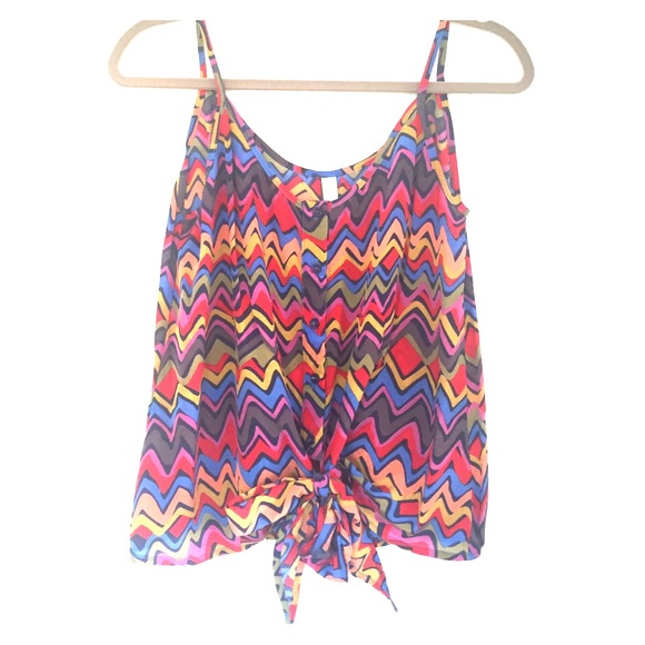 Silk tie front vibrant zig zag print