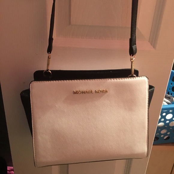 Purse new