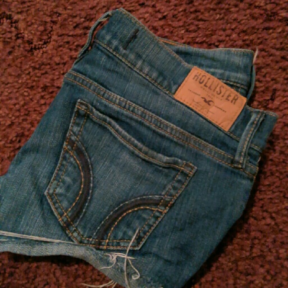 Hollister shorts.