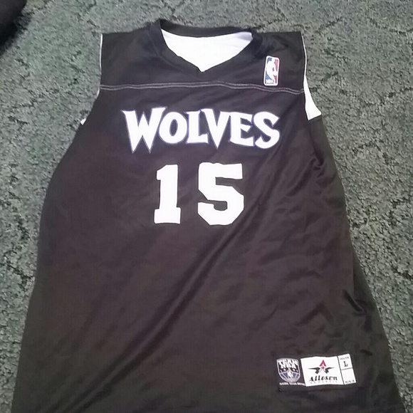 A basket ball jersey - Picture 1 of 4