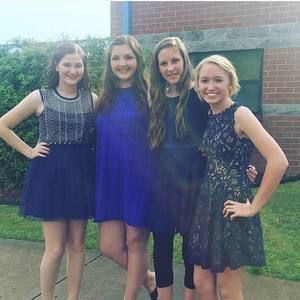 Meet your Posher, Leigh