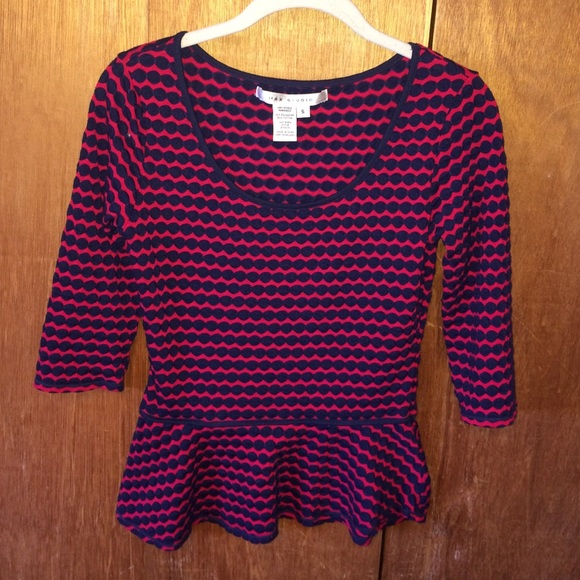 Max Studio peplum sweater top sz Small
