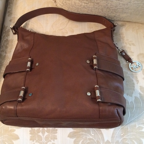 ❌sold❌Michael Kors bag - Picture 2 of 4