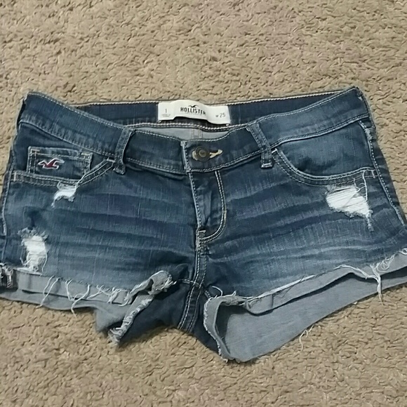 Low rise short shorts