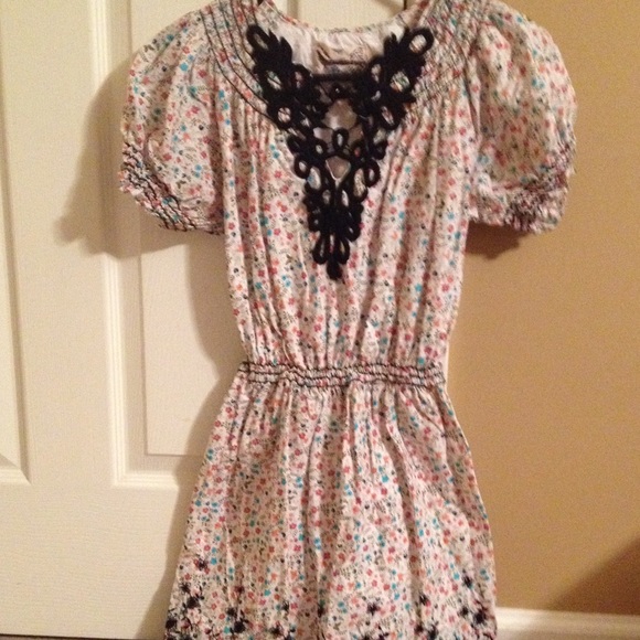 Floral mid thigh dress