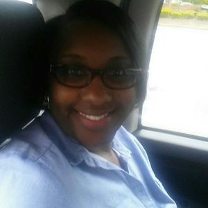 Meet your Posher, Lameshia