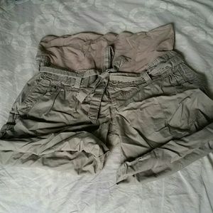 Maternity Cargo shorts