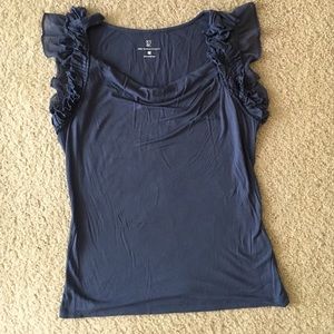 Sleeveless blouse