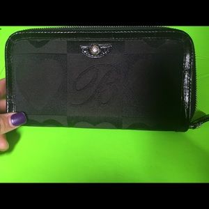 Brighton wallet