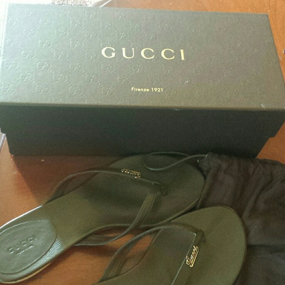 SOLD SOLDAuthentic Gucci Brand new thong sandals..