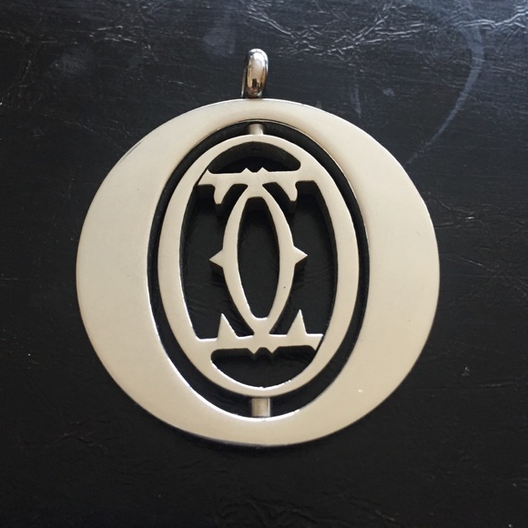 Cartier pendent, look a like - Picture 1 of 4