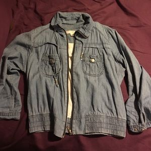 Light weight denim jacket