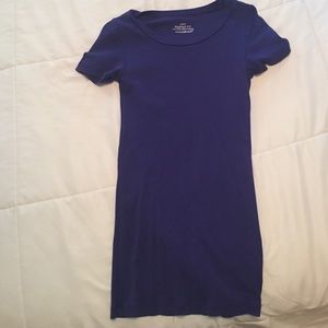 Short sleeve perfect fit T. 100% Cotton.