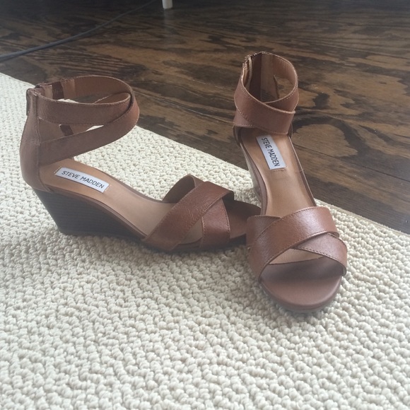Steve Madden Wedges