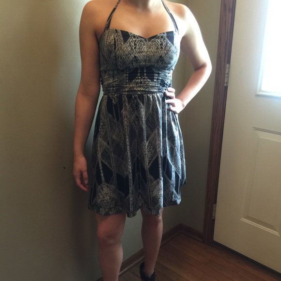 Guess black and white printed halter dress