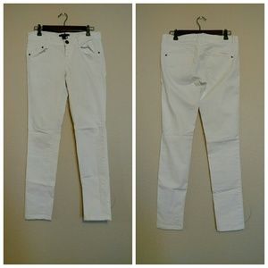White Skinny Pants