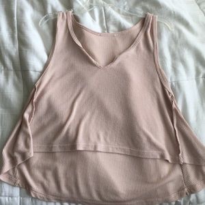 light pink semi cropped tank