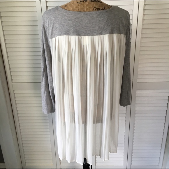 Apt. 9 Tops - MAKE AN OFFER!