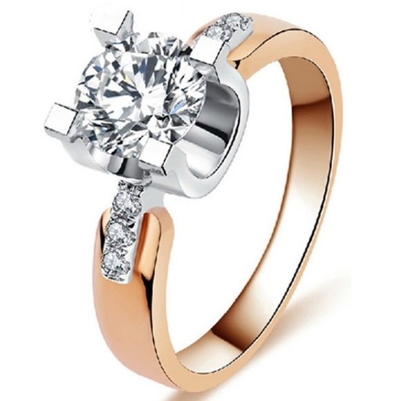 18k Gold CZ Diamond Ring💎 - Picture 2 of 4