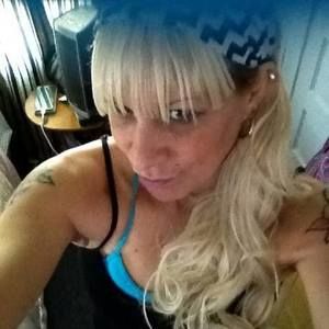 Meet your Posher, Amarilis