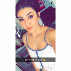 Meet your Posher, Alyssa